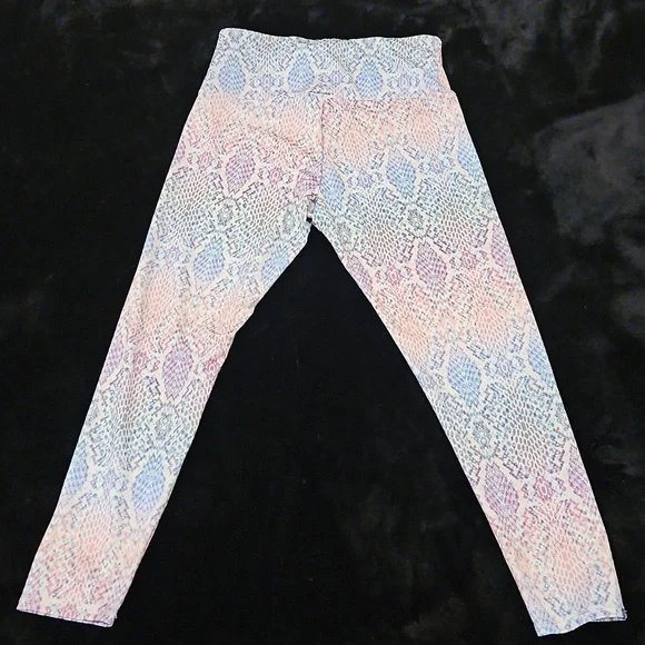 EUC Onzie Yoga Leggings 2 Pairs - Sz L - Picture 7 of 16